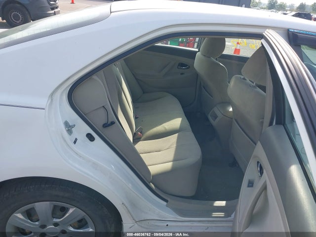 2010 Toyota Camry Le მანქანა იყიდება აუქციონზე, vin: 4T4BF3EK5AR024938, აუქციონის ნომერი: 46036762