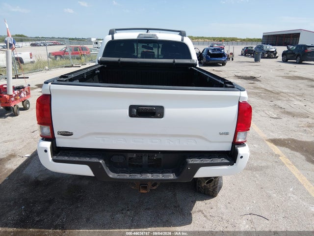 2017 Toyota Tacoma Trd Off Road მანქანა იყიდება აუქციონზე, vin: 3TMDZ5BN8HM031809, აუქციონის ნომერი: 46036787