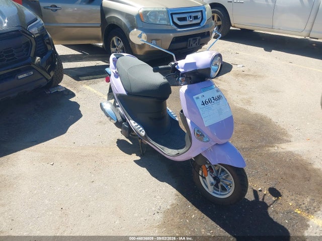 46036809 :رقم المزاد ، RFVPAC203N1020728 vin ، 2022 Genuine Scooter Co. Buddy 125 مزاد بيع