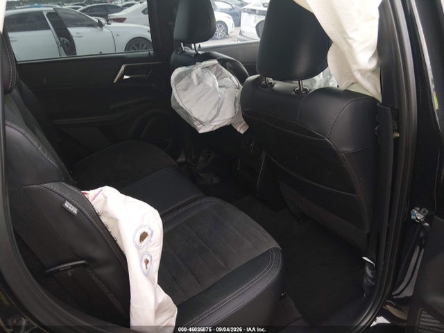 Продажа на аукционе авто 2022 Mitsubishi Outlander Black Edition 2wd/se 2.5 2wd/se Launch Edition 2wd, vin: JA4J3UA84NZ089219, номер лота: 46036875