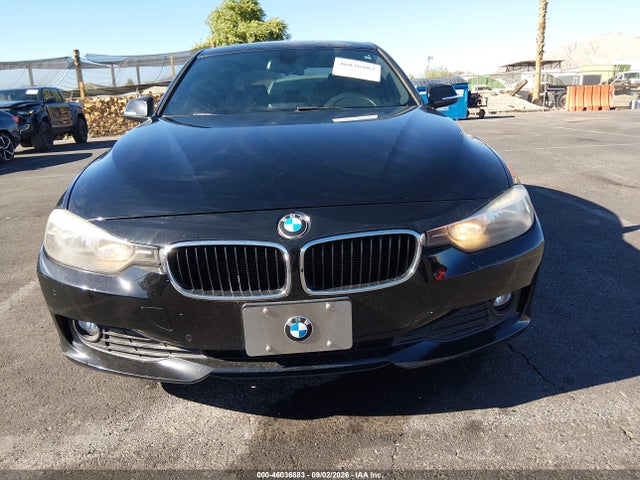 BMW 320i 2015 WBA3B1G54FNT01815 Image 12