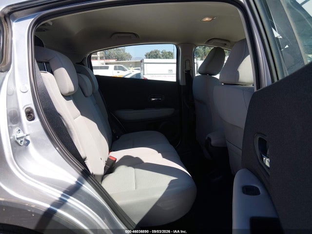 3CZRU5H35MM709477 Honda Hr-v 2wd Lx