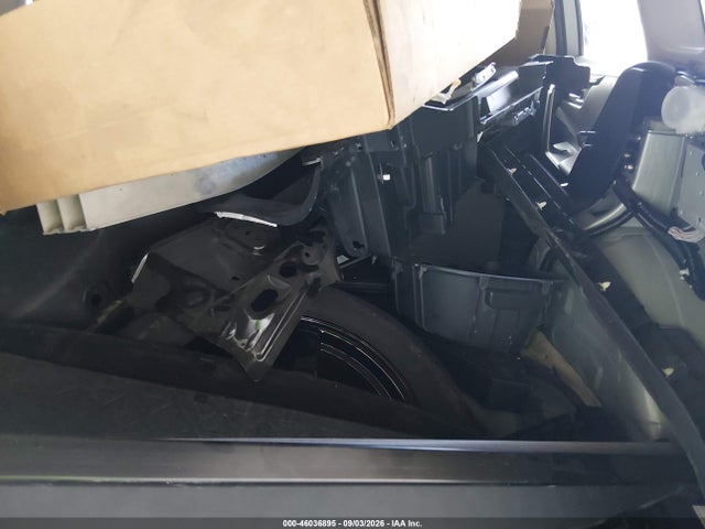 Продажа на аукционе авто 2021 Toyota Rav4 Hybrid Xle Premium, vin: JTMB6RFV0MD040236, номер лота: 46036895