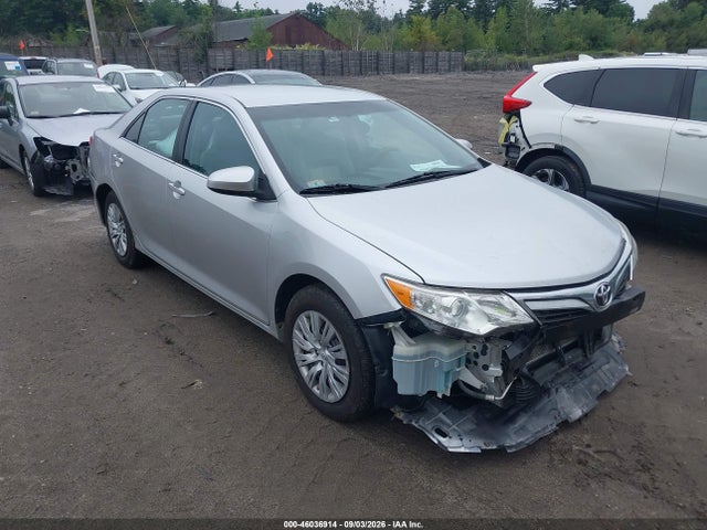 2013 Toyota Camry Le მანქანა იყიდება აუქციონზე, vin: 4T1BF1FK3DU233323, აუქციონის ნომერი: 46036914