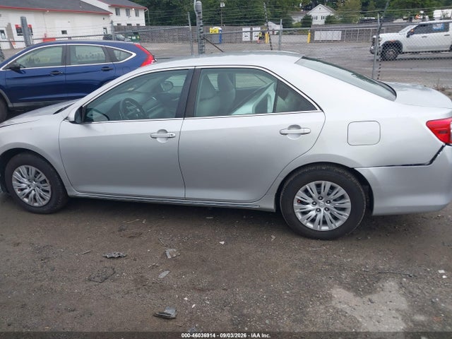 2013 Toyota Camry Le მანქანა იყიდება აუქციონზე, vin: 4T1BF1FK3DU233323, აუქციონის ნომერი: 46036914