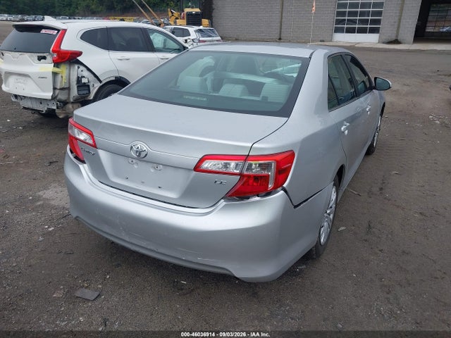 2013 Toyota Camry Le მანქანა იყიდება აუქციონზე, vin: 4T1BF1FK3DU233323, აუქციონის ნომერი: 46036914