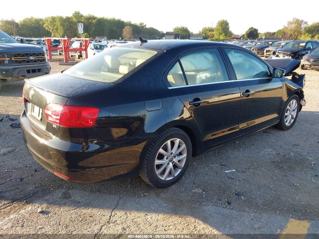 2014 Volkswagen Jetta 1.8t Se მანქანა იყიდება აუქციონზე, vin: 3VWD07AJ0EM383683, აუქციონის ნომერი: 46036939