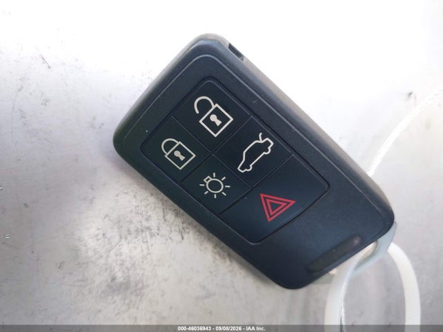 2015 Volvo S60 T5 Premier მანქანა იყიდება აუქციონზე, vin: YV140MFK1F1369500, აუქციონის ნომერი: 46036943