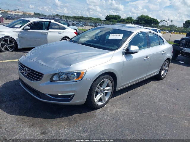2015 Volvo S60 T5 Premier მანქანა იყიდება აუქციონზე, vin: YV140MFK1F1369500, აუქციონის ნომერი: 46036943