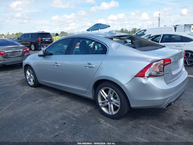 2015 Volvo S60 T5 Premier მანქანა იყიდება აუქციონზე, vin: YV140MFK1F1369500, აუქციონის ნომერი: 46036943