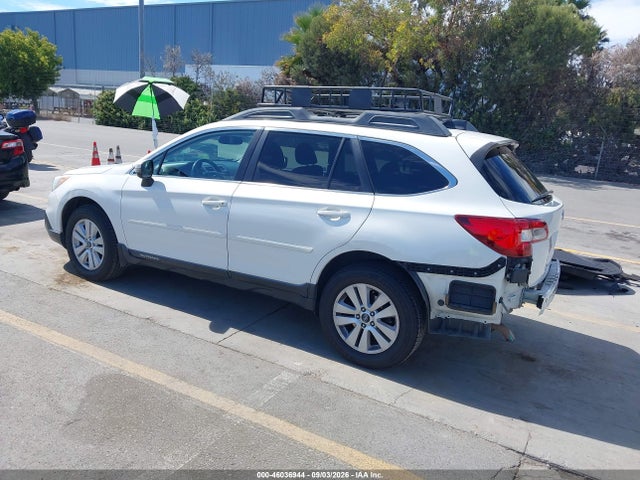 Subaru Outback 2.5i Premium 2016 4S4BSAHC9G3345054 Image 3
