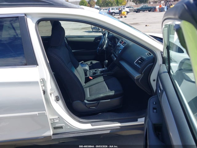Subaru Outback 2.5i Premium 2016 4S4BSAHC9G3345054 Image 5
