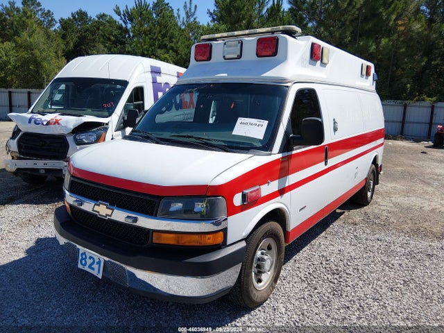 46036949 :رقم المزاد ، 1GBZGHCL2G1332585 vin ، 2016 Chevrolet Express 3500 Diesel مزاد بيع
