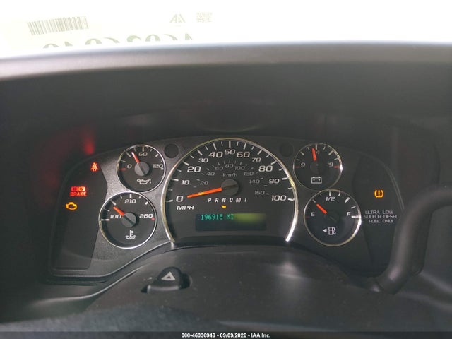 46036949 :رقم المزاد ، 1GBZGHCL2G1332585 vin ، 2016 Chevrolet Express 3500 Diesel مزاد بيع