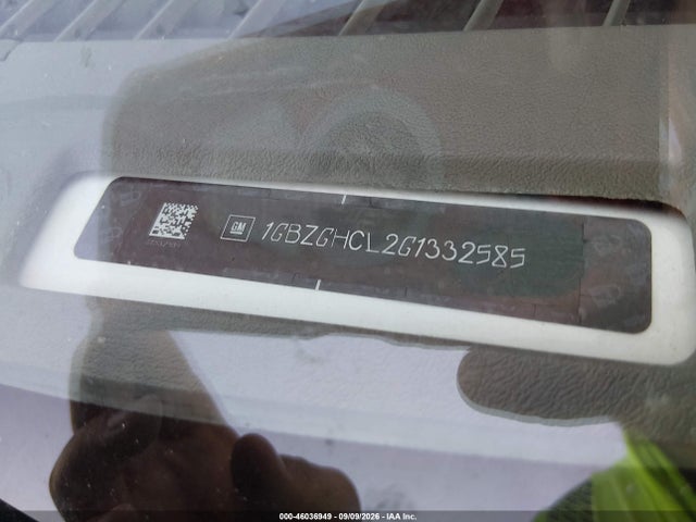 46036949 :رقم المزاد ، 1GBZGHCL2G1332585 vin ، 2016 Chevrolet Express 3500 Diesel مزاد بيع