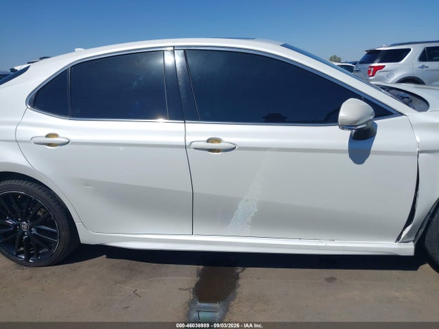 Продажа на аукционе авто 2022 Toyota Camry Xse Hybrid, vin: 4T1K31AKXNU574297, номер лота: 46036989