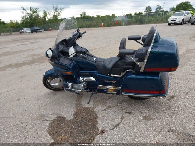 1994 Honda Gl1500 A მანქანა იყიდება აუქციონზე, vin: 1HFSC2201RA602430, აუქციონის ნომერი: 46036991