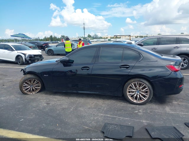 Продаж на аукціоні авто 2023 Bmw 330e, vin: 3MW39FF07P8C83782, номер лоту: 46037009