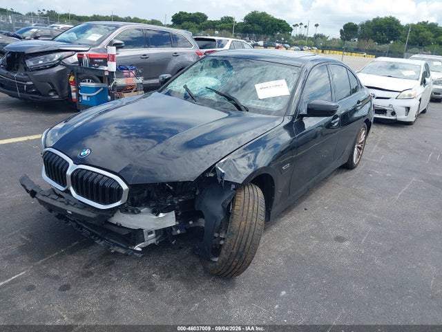 Продаж на аукціоні авто 2023 Bmw 330e, vin: 3MW39FF07P8C83782, номер лоту: 46037009