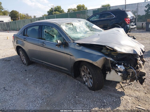 Продажа на аукционе авто 2012 Chrysler 200 Touring, vin: 1C3CCBBB8CN120624, номер лота: 46037016