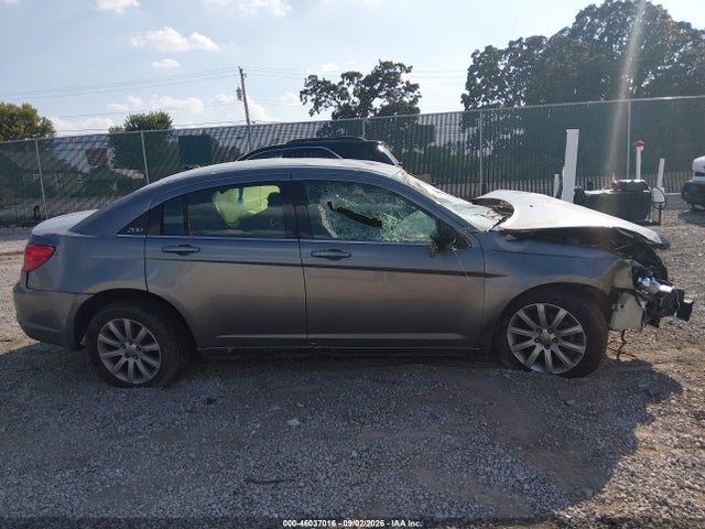 Продажа на аукционе авто 2012 Chrysler 200 Touring, vin: 1C3CCBBB8CN120624, номер лота: 46037016