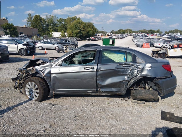Продажа на аукционе авто 2012 Chrysler 200 Touring, vin: 1C3CCBBB8CN120624, номер лота: 46037016
