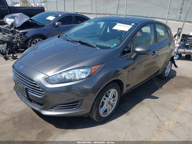 Ford FIESTA SE 2017 3FADP4EJ2HM125926 Image 2