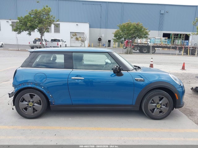 Mini Se Hardtop Cooper 2023 WMW13DJ04P2T47134 Image 14