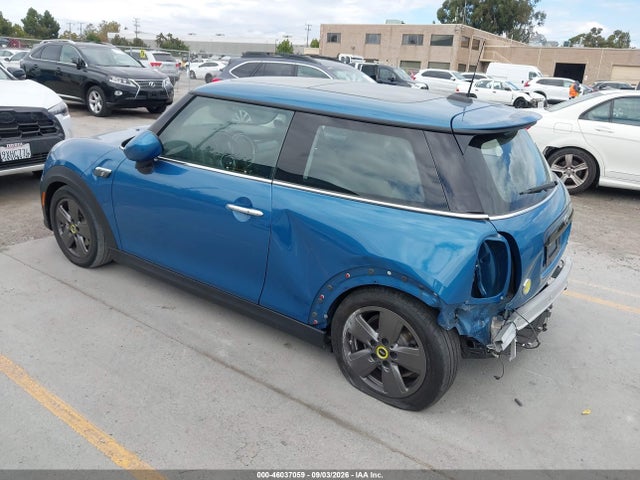 Mini Se Hardtop Cooper 2023 WMW13DJ04P2T47134 Image 3