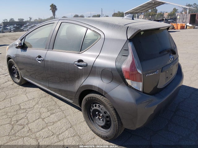 JTDKDTB38F1584480 Toyota Prius C Two