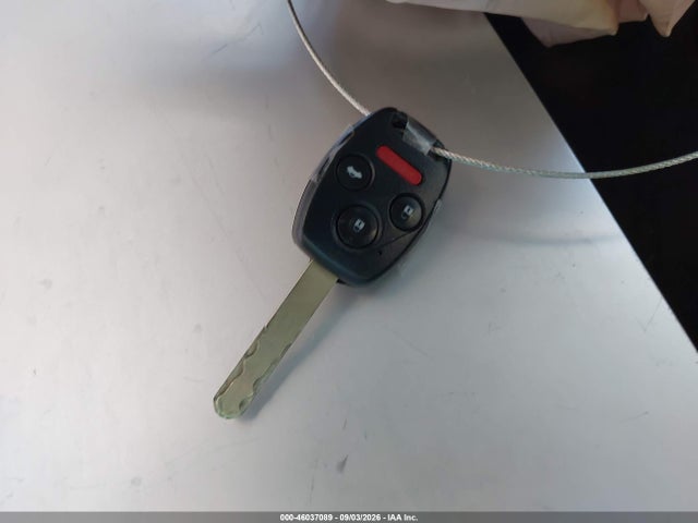 Продаж на аукціоні авто 2004 Honda Accord 2.4 Lx, vin: 1HGCM56424A160956, номер лоту: 46037089