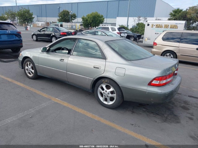 2000 Lexus Es 300 მანქანა იყიდება აუქციონზე, vin: JT8BF28GXY5102701, აუქციონის ნომერი: 46037106