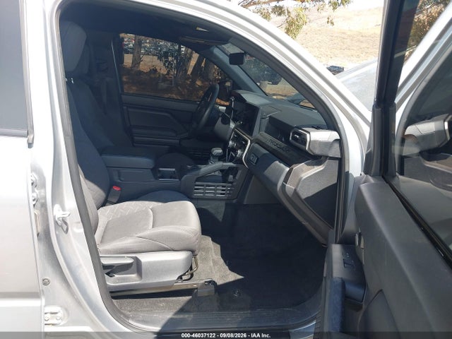 46037122 :رقم المزاد ، 3TMKB5FN5SM051612 vin ، 2025 Toyota Tacoma Sr5 مزاد بيع