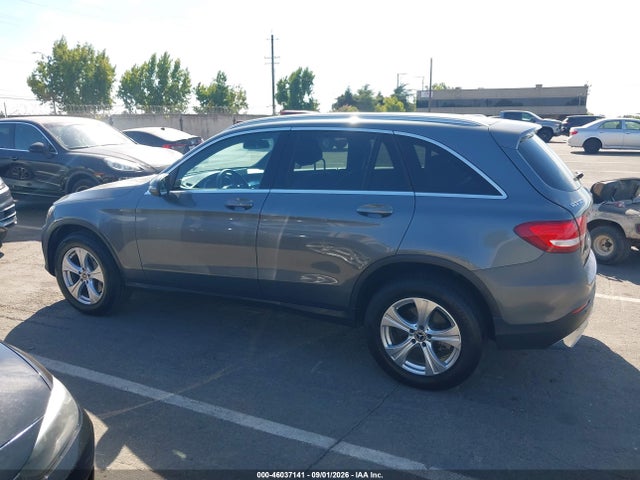 WDC0G4JB6HV010933 Mercedes-Benz GLC 300