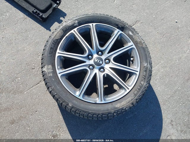 Продажа на аукционе авто 2017 Kia Soul !, vin: KNDJX3AA1H7469478, номер лота: 46037181