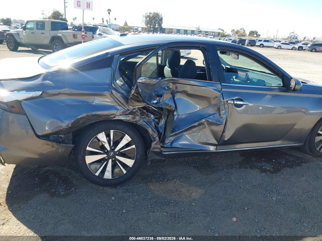 Продажа на аукционе авто 2021 Nissan Altima Sv Fwd, vin: 1N4BL4DV9MN367149, номер лота: 46037236