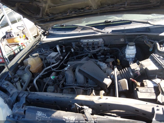 2005 Ford Escape Xlt მანქანა იყიდება აუქციონზე, vin: 1FMYU93185KC92195, აუქციონის ნომერი: 46037285