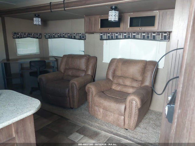 Продаж на аукціоні авто 2015 Keystone 262bh, vin: 4YDT26223FH932578, номер лоту: 46037300