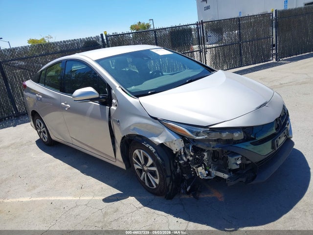 Продаж на аукціоні авто 2019 Toyota Prius Prime Premium, vin: JTDKARFP7K3111810, номер лоту: 46037339
