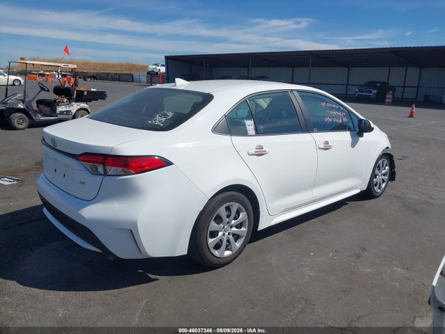 Toyota COROLLA LE 2021 5YFEPMAE8MP255591 Image 4