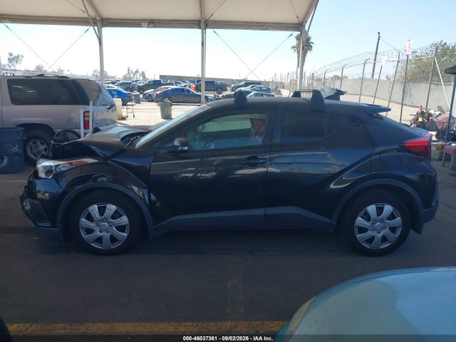 Toyota C-HR LE 2019 JTNKHMBX7K1014070 Image 14