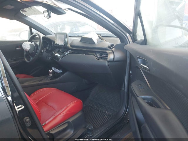 Toyota C-HR LE 2019 JTNKHMBX7K1014070 Image 5