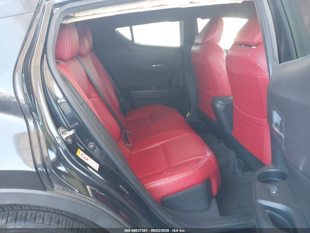 Toyota C-HR LE 2019 JTNKHMBX7K1014070 Image 8