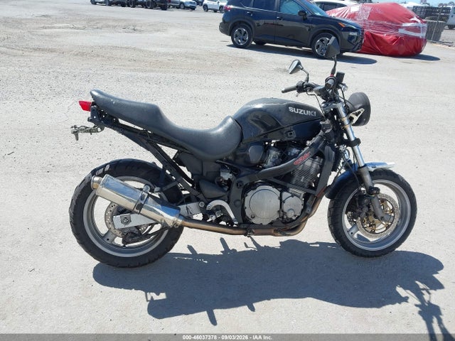 46037378 :رقم المزاد ، JS1GN79A4X2101247 vin ، 1999 Suzuki Gsx600 F مزاد بيع