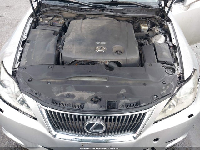46037387 :رقم المزاد ، JTHCF5C21A5044257 vin ، 2010 Lexus Is 250 مزاد بيع
