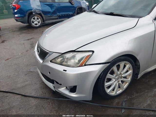 46037387 :رقم المزاد ، JTHCF5C21A5044257 vin ، 2010 Lexus Is 250 مزاد بيع