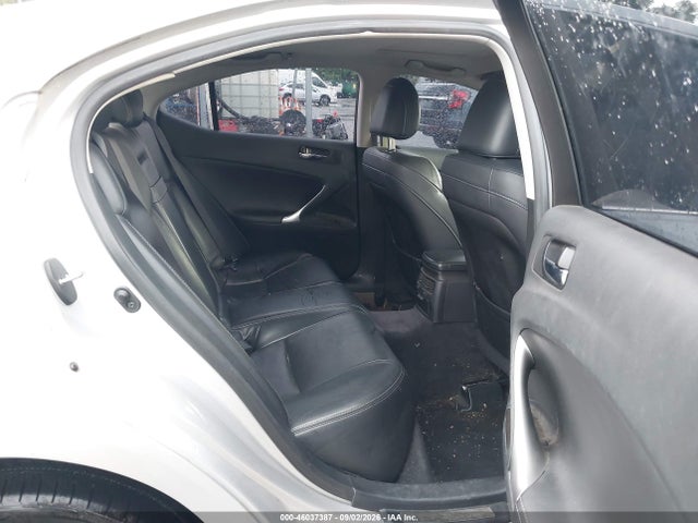 46037387 :رقم المزاد ، JTHCF5C21A5044257 vin ، 2010 Lexus Is 250 مزاد بيع