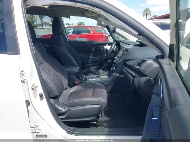 Subaru Forester Premium 2019 JF2SKAGC6KH435927 Image 5