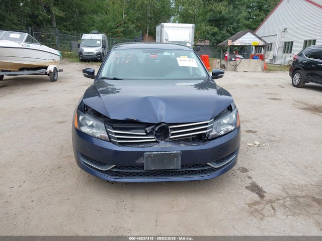 2014 Volkswagen Passat 2.5l Se მანქანა იყიდება აუქციონზე, vin: 1VWBP7A32EC005922, აუქციონის ნომერი: 46037418