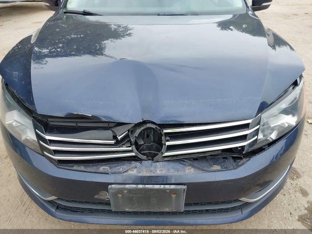 2014 Volkswagen Passat 2.5l Se მანქანა იყიდება აუქციონზე, vin: 1VWBP7A32EC005922, აუქციონის ნომერი: 46037418